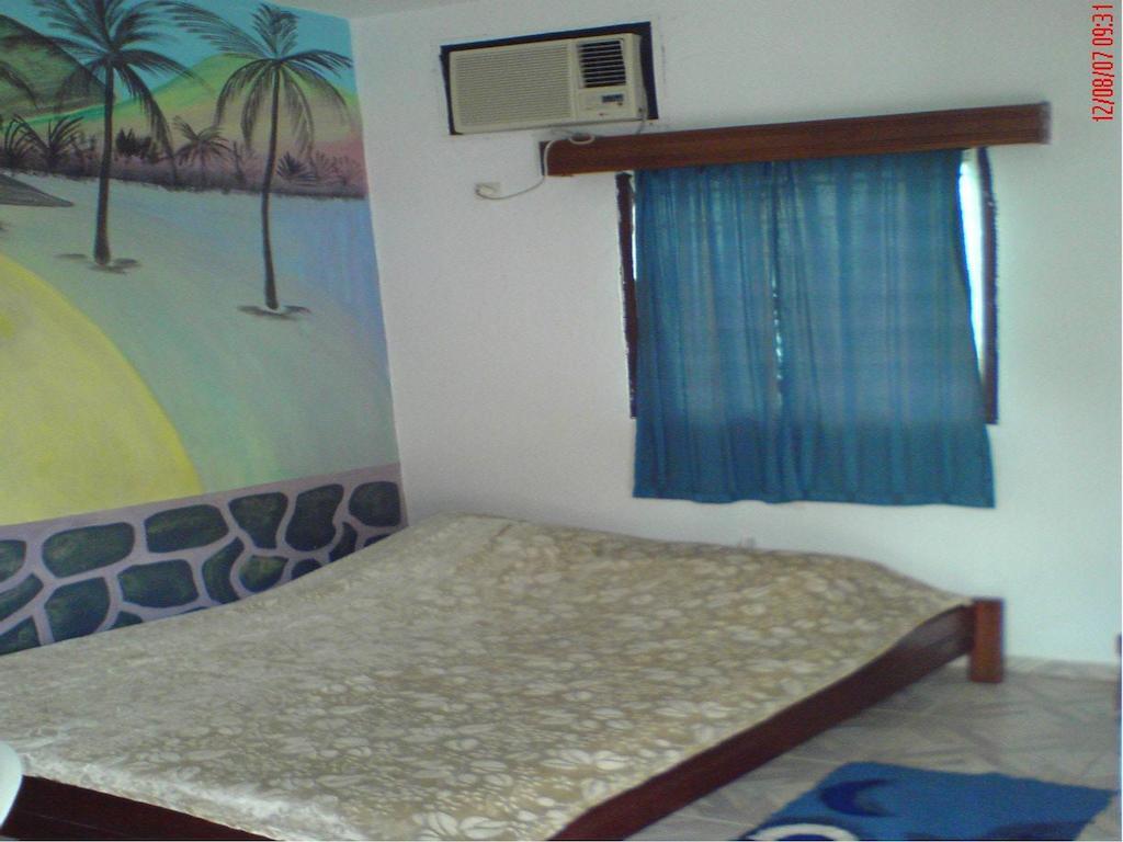 Hotel Marie Antoinette Lomé Zimmer foto
